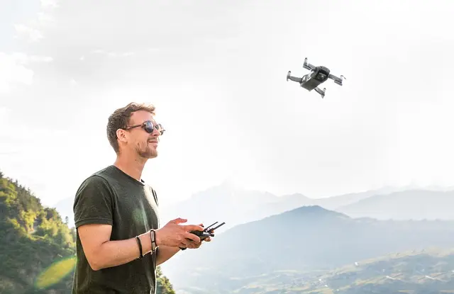 Exploring the Benefits of AI in Drone Technology
